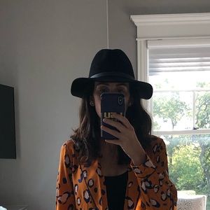 Meet your Posher, Ann